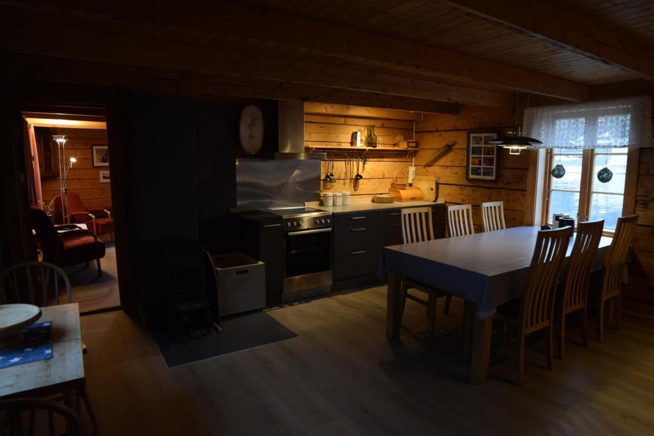 Lofoten Cabins - Sund Sund  Bagian luar foto