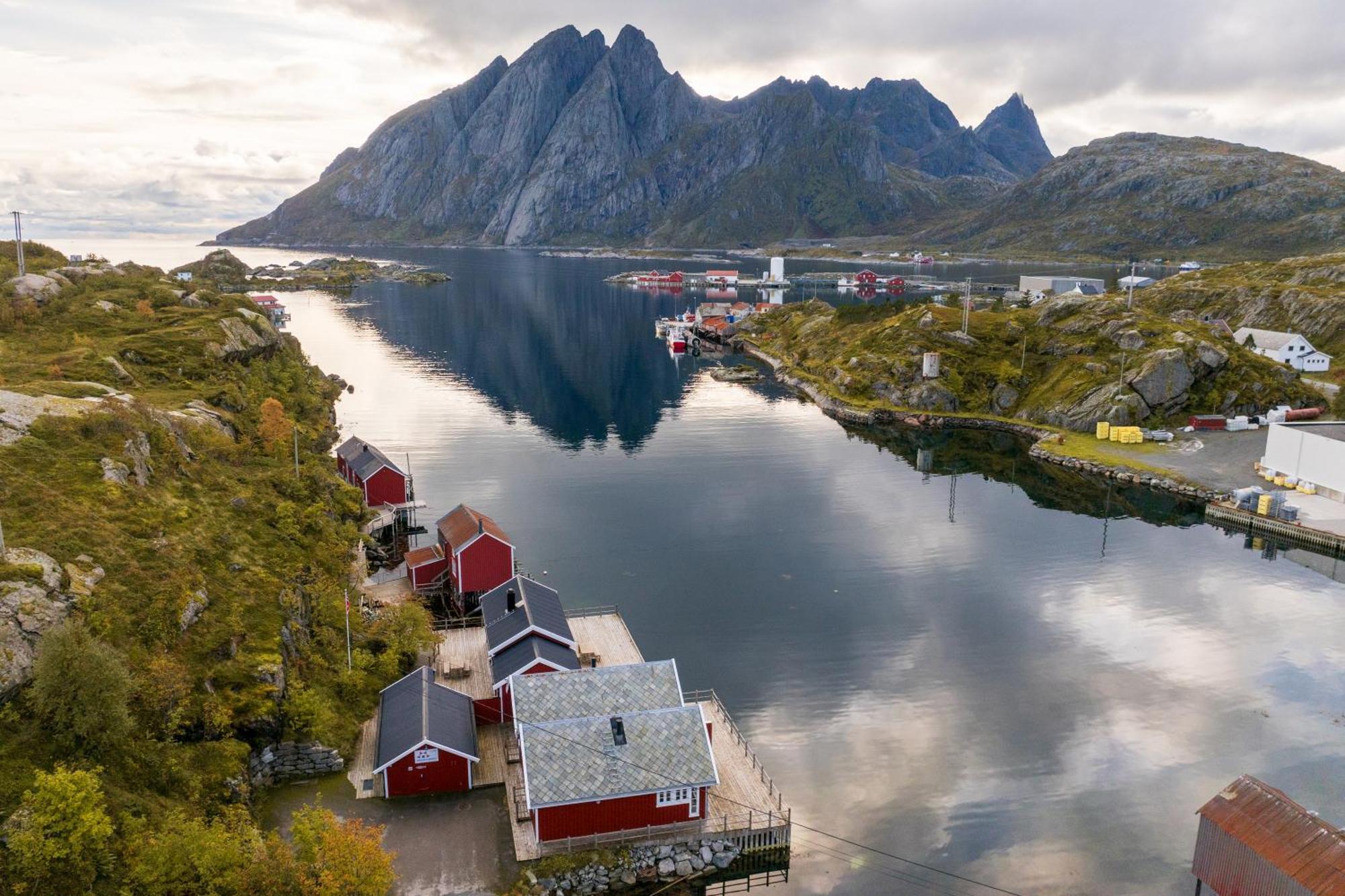 Lofoten Cabins - Sund Sund  Bagian luar foto